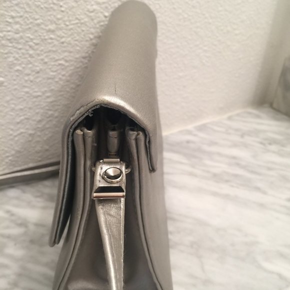 Objectives silver shoulder bag - Picture 4 of 8